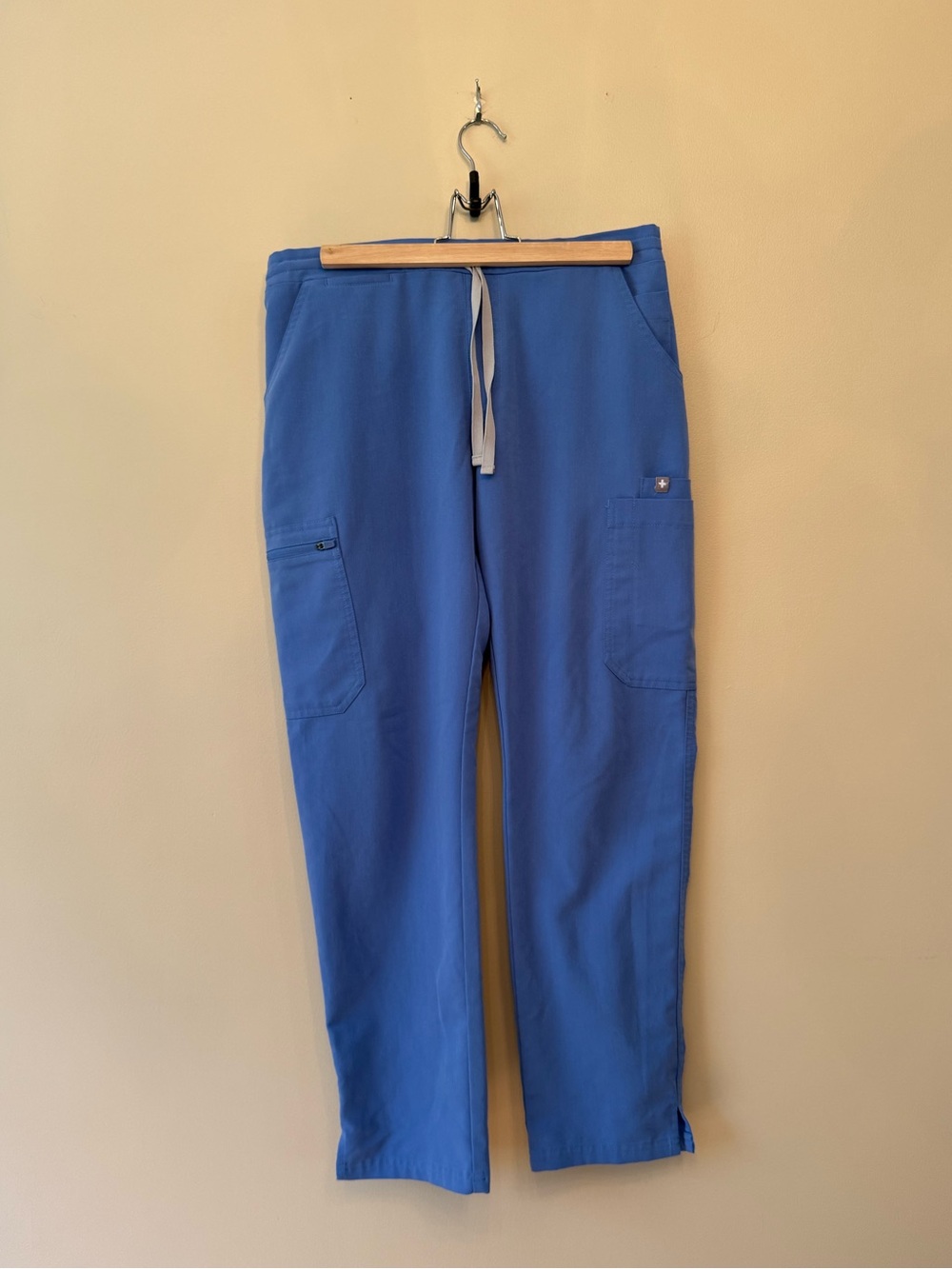 Figs Yola Elastic Waistband Skinny Scrub Pants Ceil Blue